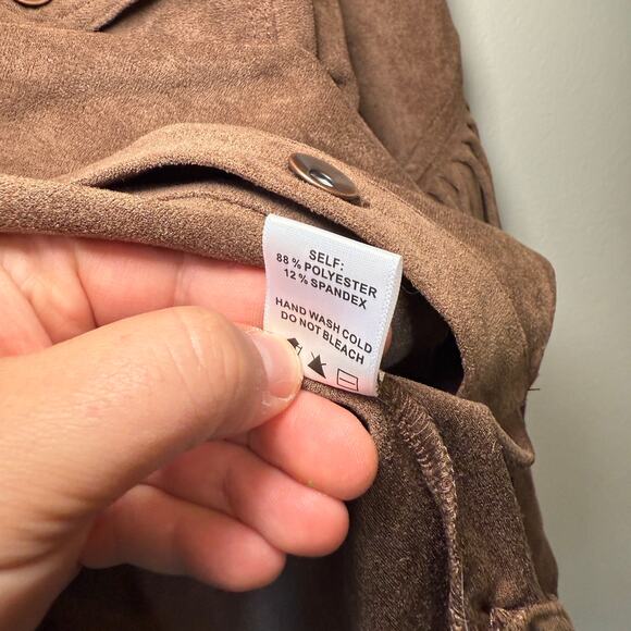 Ces Femme Women's Button Fringe Cropped Shirt Jacket Brown Size Medium NWT - Picture 5 of 7